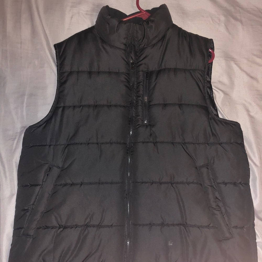 Black Zip up Vest